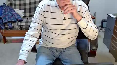 jimmy_d47 online show from 12/20/24, 06:02