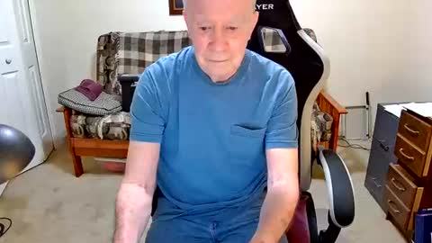 jimmy_d47 online show from 08/01/26, 09:46