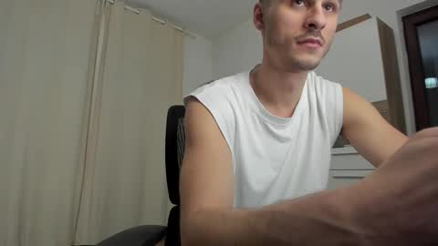 AlphaJimmy online show from 09/26/25, 07:07