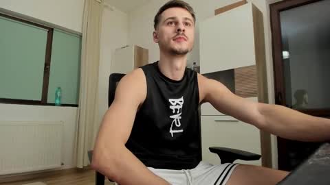 AlphaJimmy online show from 11/01/25, 04:42