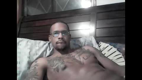 jimmytatto33 online show from 01/18/25, 10:17