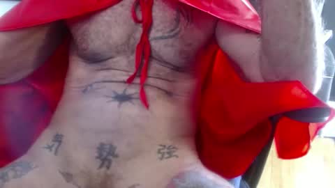 Snapshot of jimshard7x6 chatting on 10/19/25, 08:09 cock model bathing suit model online show from 10/19/25, 08:09