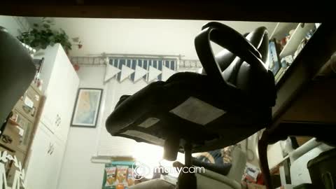 Snapshot of jimsundies chatting on 12/21/24, 04:19 jimwellhung online show from 12/21/24, 04:19