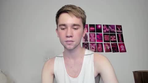 Snapshot of jimyti_bad_boy chatting on 12/23/24, 02:50 jimyti_bad_boy online show from 12/23/24, 02:50