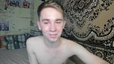 Snapshot of jimyti_bad_boy chatting on 12/31/24, 07:42 jimyti_bad_boy online show from 12/31/24, 07:42