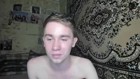 Snapshot of jimyti_bad_boy chatting on 01/02/25, 03:58 jimyti_bad_boy online show from 01/02/25, 03:58