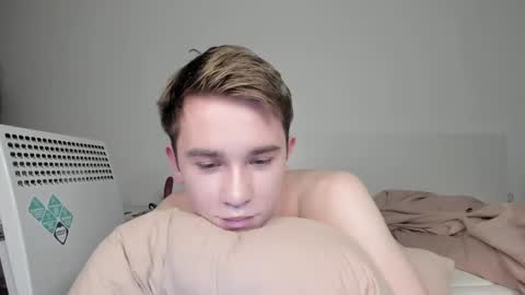 Snapshot of jimyti_bad_boy chatting on 02/02/25, 07:41 jimyti_bad_boy online show from 02/02/25, 07:41