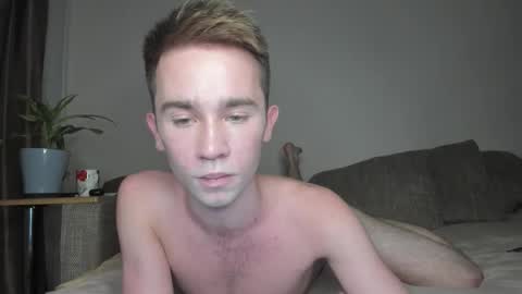 Snapshot of jimyti_bad_boy chatting on 09/10/25, 09:26 jimyti_bad_boy online show from 09/10/25, 09:26