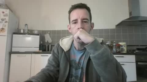 jin16000 online show from 10/21/25, 07:42