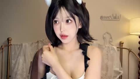 Snapshot of jingyan666 chatting on 10/13/25, 03:34 meng meng online show from 10/13/25, 03:34