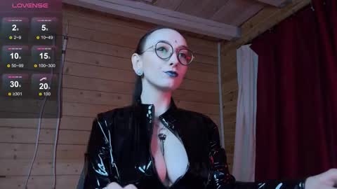 Jinhee Noir online show from 02/08/26, 09:40