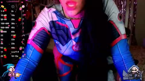 Snapshot of jinx_25 chatting on 02/27/25, 02:42  Jinx  online show from 02/27/25, 02:42