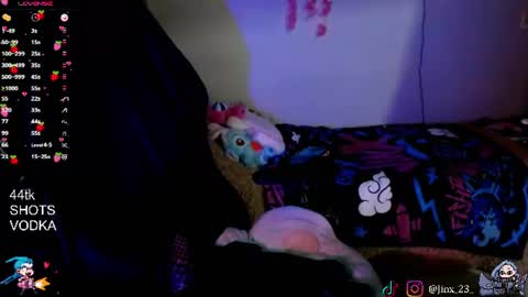 Snapshot of jinx_25 chatting on 07/04/26, 02:40 Jinx online show from 07/04/26, 02:40