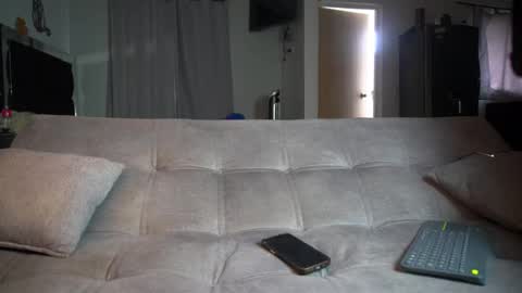 Jinx independent model online show from 02/12/26, 09:32