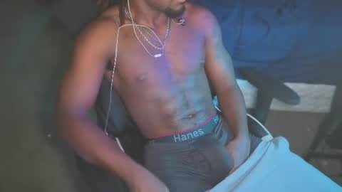 Snapshot of jinxbear1 chatting on 06/11/26, 05:05 Jinxbear1 online show from 06/11/26, 05:05