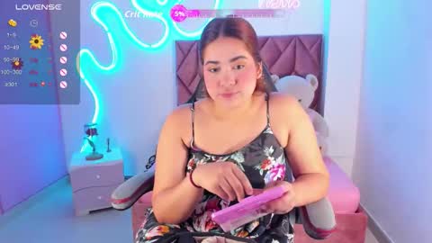 kim online show from 12/05/25, 02:03