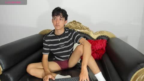 Jisusth online show from 01/15/26, 01:32