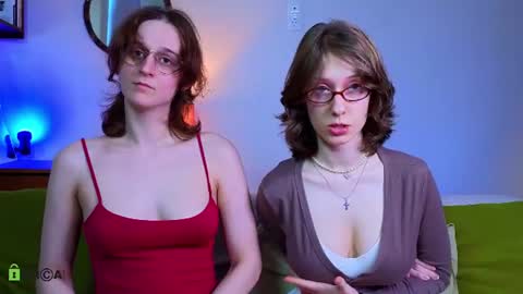 Snapshot of jitoon_exe chatting on 06/14/26, 06:43 Hey Guys We are Julia ginger Tina brunette online show from 06/14/26, 06:43