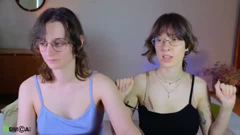 Snapshot of jitoon_exe chatting on 07/31/26, 11:53 Hey Guys We are Julia ginger Tina brunette online show from 07/31/26, 11:53