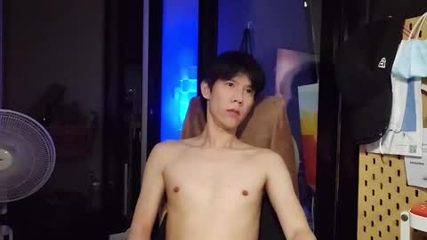 jj_jayjayq online show from 11/23/25, 06:41