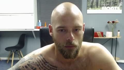 Snapshot of jjameson41 chatting on 02/18/25, 02:27 JamesJan van Rebel online show from 02/18/25, 02:27