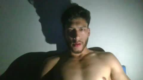 Snapshot of jjeimmy chatting on 03/09/25, 11:35 Jhonny online show from 03/09/25, 11:35