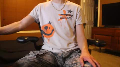 jjjjjfive online show from 04/12/26, 04:50