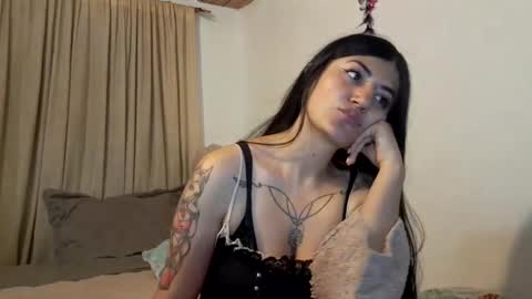 luuuuuuuuuu online show from 12/03/25, 03:14