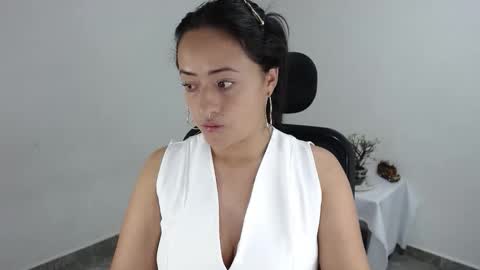 Julieta online show from 04/21/26, 10:34