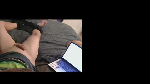 jjunior420 online show from 11/08/25, 02:56