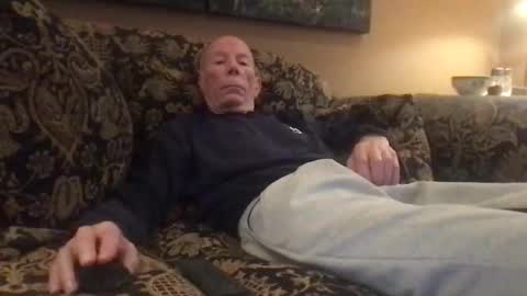 jlk7777 online show from 12/31/24, 04:46