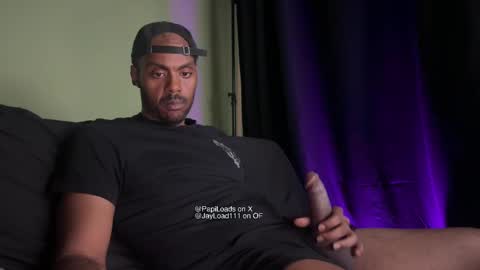 Snapshot of jloads_ chatting on 09/22/25, 02:46 Jay Load online show from 09/22/25, 02:46