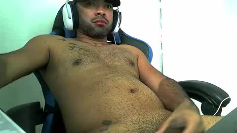 jhon00 online show from 10/20/25, 05:24
