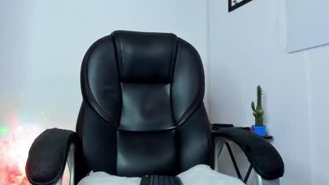 IGJmortton online show from 11/01/25, 11:01