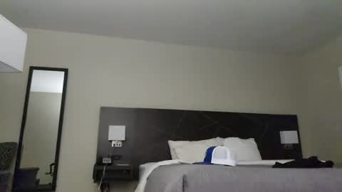 Jmtz4420 online show from 12/13/24, 07:25