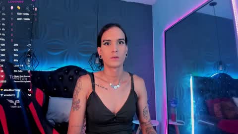 Joa Isaza     online show from 01/03/25, 08:00