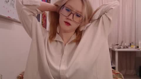 joan_kiss online show from 10/18/25, 03:09