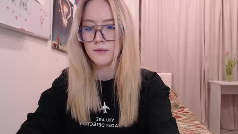 joan_kiss online show from 02/18/26, 02:02