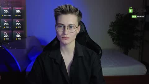 Snapshot of joan_night chatting on 09/30/25, 07:08 J online show from 09/30/25, 07:08