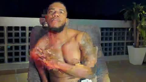 Snapshot of joan_saenz chatting on 12/21/24, 05:47 JOAN SAENZ online show from 12/21/24, 05:47