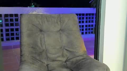 Snapshot of joan_saenz chatting on 01/07/25, 01:06 JOAN SAENZ online show from 01/07/25, 01:06