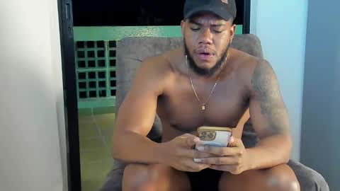 Snapshot of joan_saenz chatting on 01/12/25, 10:34 JOAN SAENZ online show from 01/12/25, 10:34