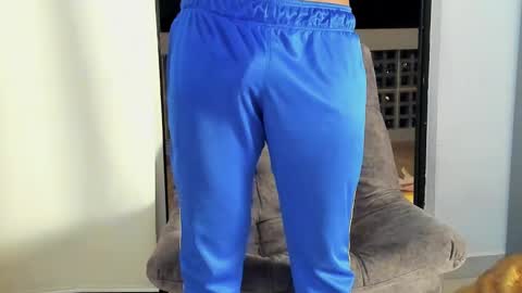 Snapshot of joan_saenz chatting on 01/19/25, 07:57 JOAN SAENZ online show from 01/19/25, 07:57