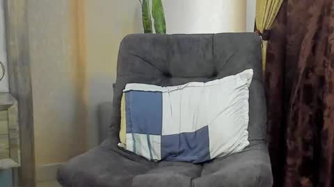 Snapshot of joan_saenz chatting on 03/07/25, 05:17 JOAN SAENZ online show from 03/07/25, 05:17