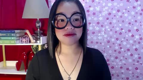 Joana online show from 10/17/25, 08:22