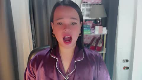 Joana online show from 05/18/26, 04:07