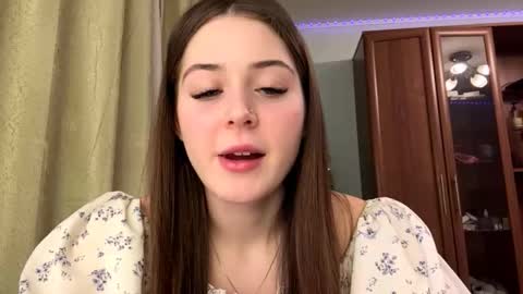 Adel online show from 02/01/26, 06:39