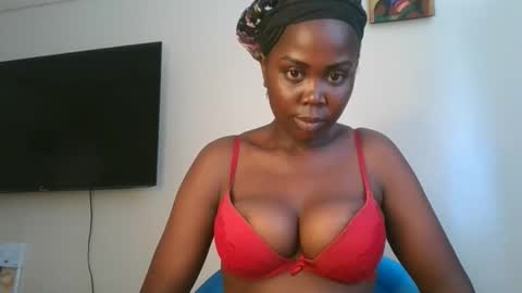 Snapshot of joankein_255 chatting on 04/18/26, 06:06 varl online show from 04/18/26, 06:06