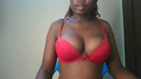 Snapshot of joankein_255 chatting on 05/03/26, 05:52 varl online show from 05/03/26, 05:52