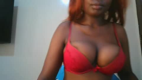 Snapshot of joankein_255 chatting on 05/28/26, 04:21 varl online show from 05/28/26, 04:21